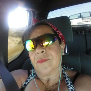 Meet your Posher, Juana